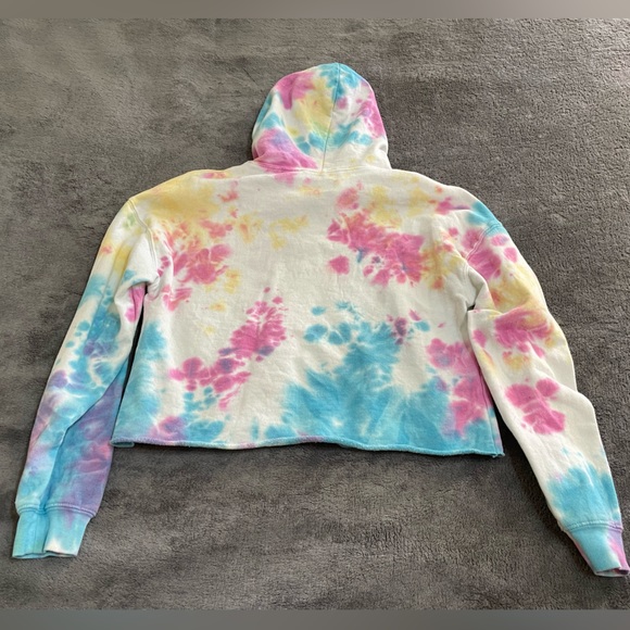 MTV Tie Dye Crop Top Sweater - Picture 2 of 5